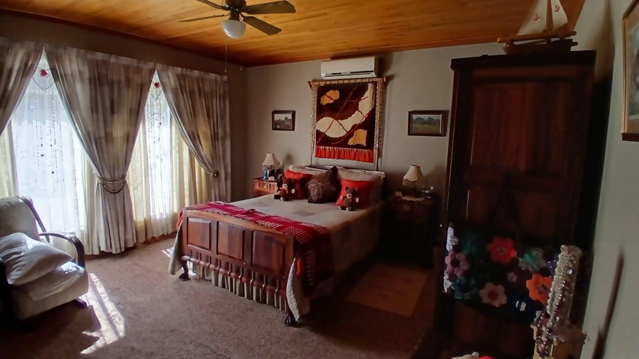 5 Bedroom Property for Sale in Universitas Free State
